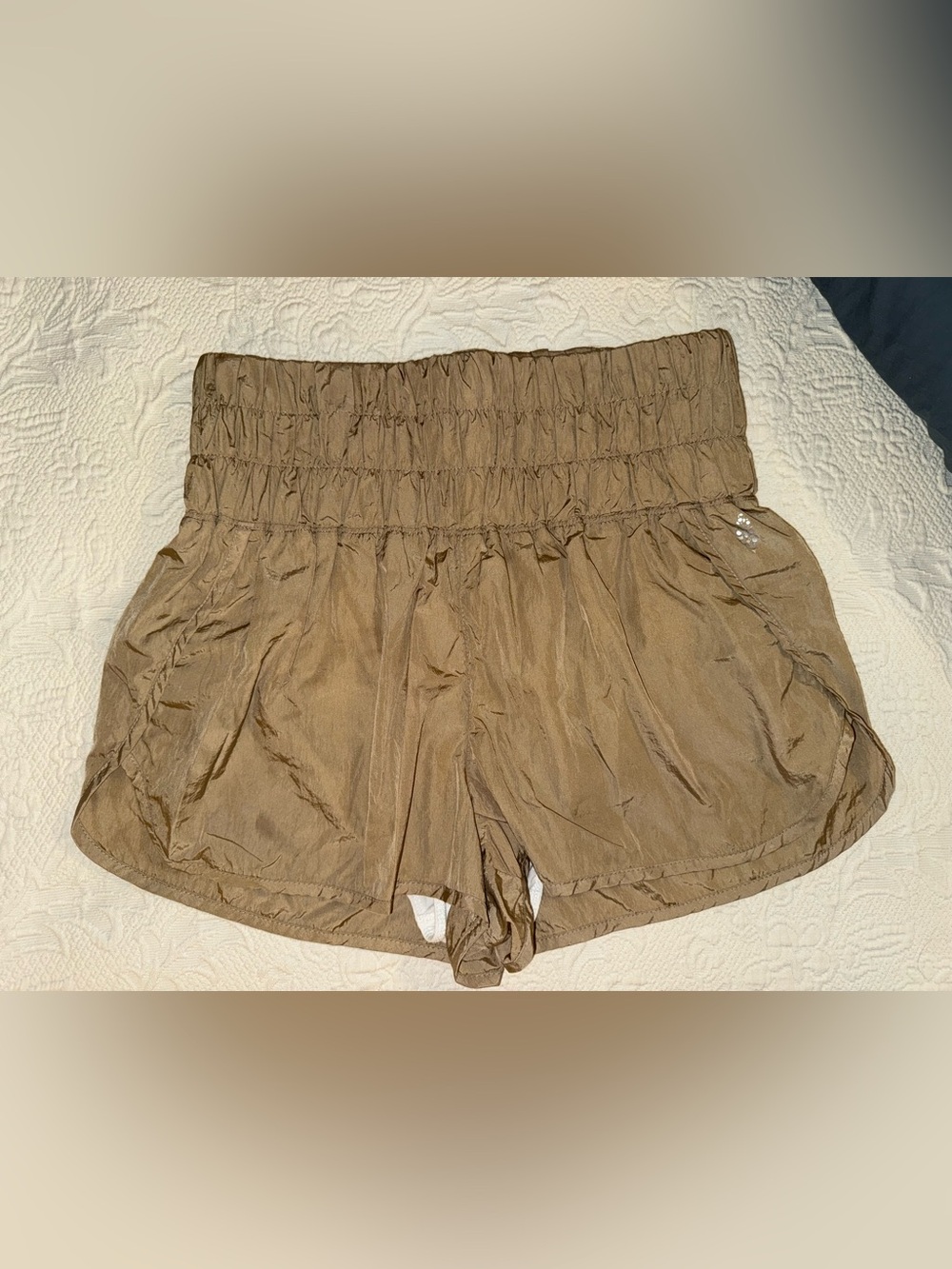 Women’s Elastic-high Waist Brown Shorts